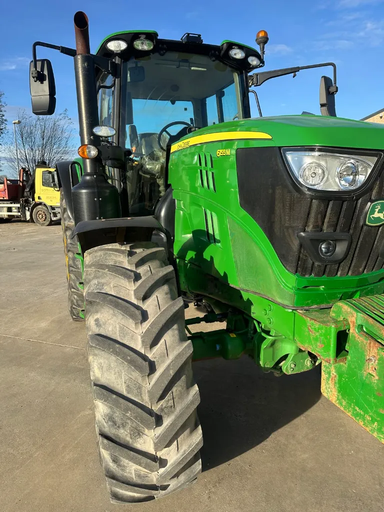 WhatsApp Image 2025-12-18 at 14.39.32.webp