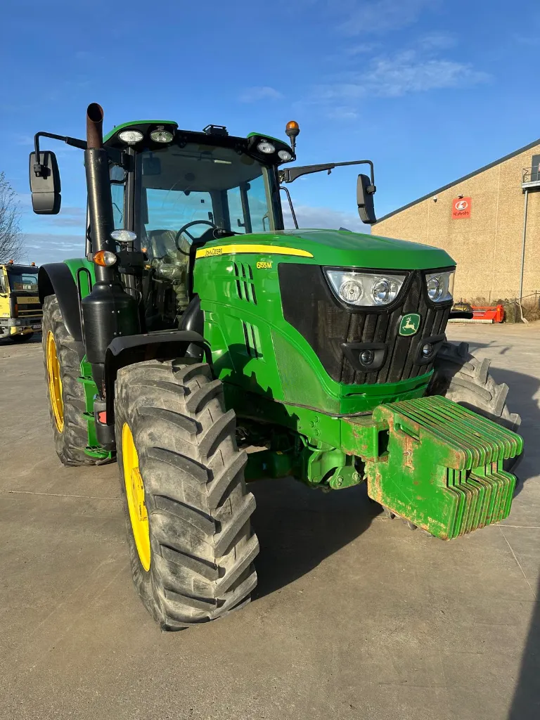 WhatsApp Image 2025-12-18 at 14.39.31 (1).webp