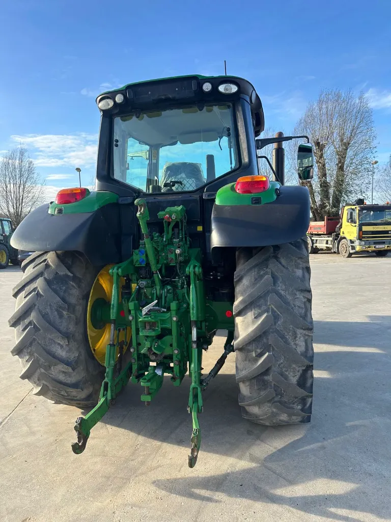 WhatsApp Image 2025-12-18 at 14.39.30 (2).webp