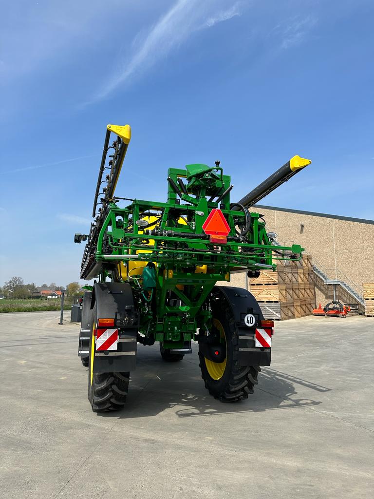 John Deere R4150i automoteur 36 M carbone