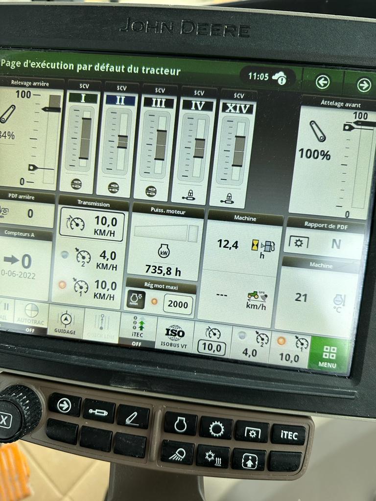 John Deere 6215R N° 1L06215RHNR142005