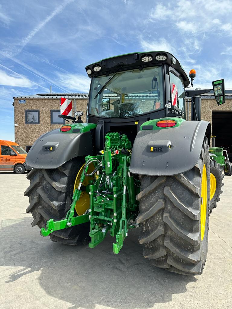 John Deere 6R250 N° 1L06250RCPR183701