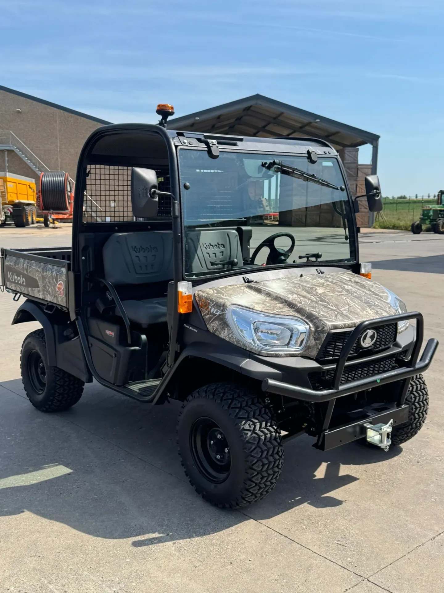 [AR01753] Kubota RTV X1110 Camouflage Arceau
