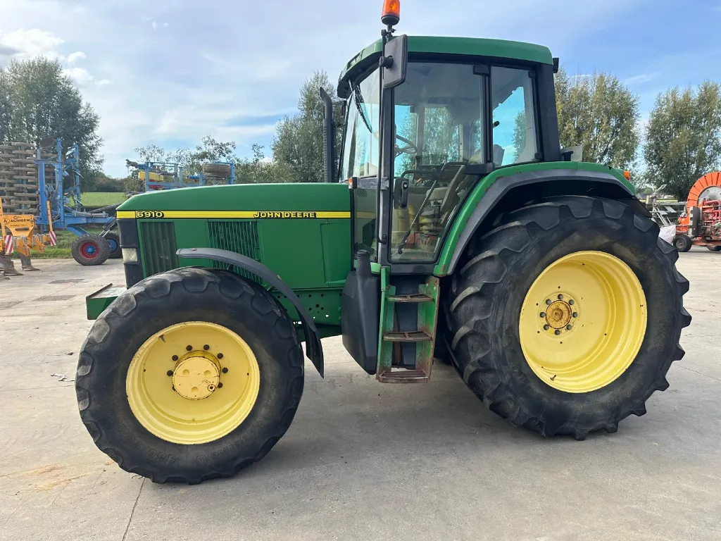 [AR01778] John Deere 6910 TLS PQ 40 K