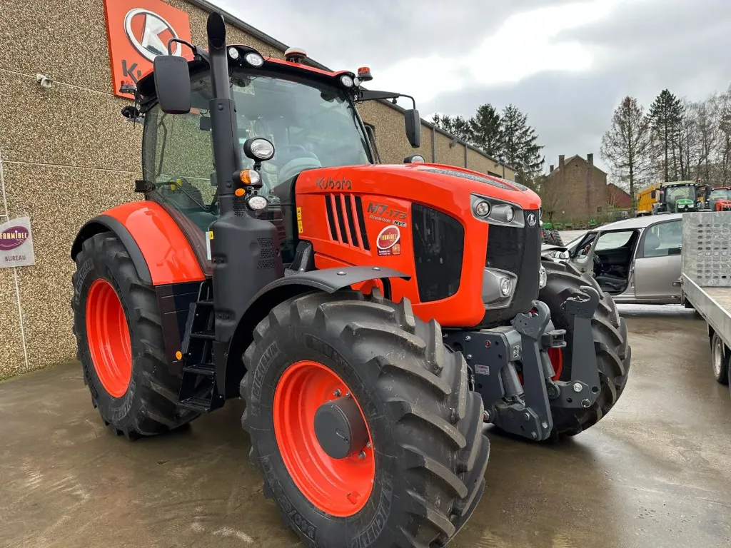 [AR01519] Kubota M7-173 Premium KVT