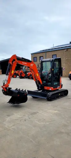 [AR01649] Kubota U27-4 GL