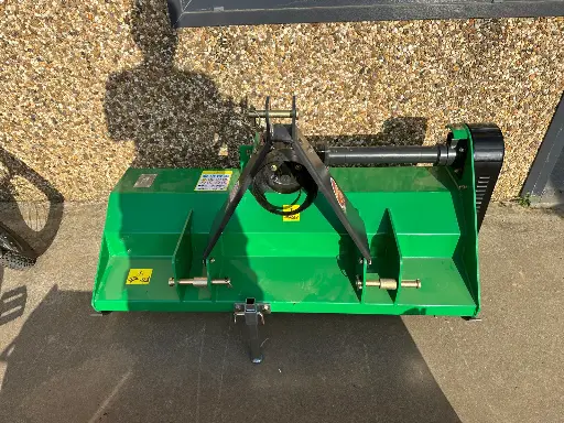 [AR01673] Broyeur EFG 125 